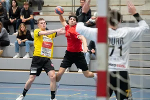 Sporthalle Buchholz, Uster Gilles Besek gegen Stäfa Sporthalle Buchholz, Uster Gilles Besek gegen Stäfa
