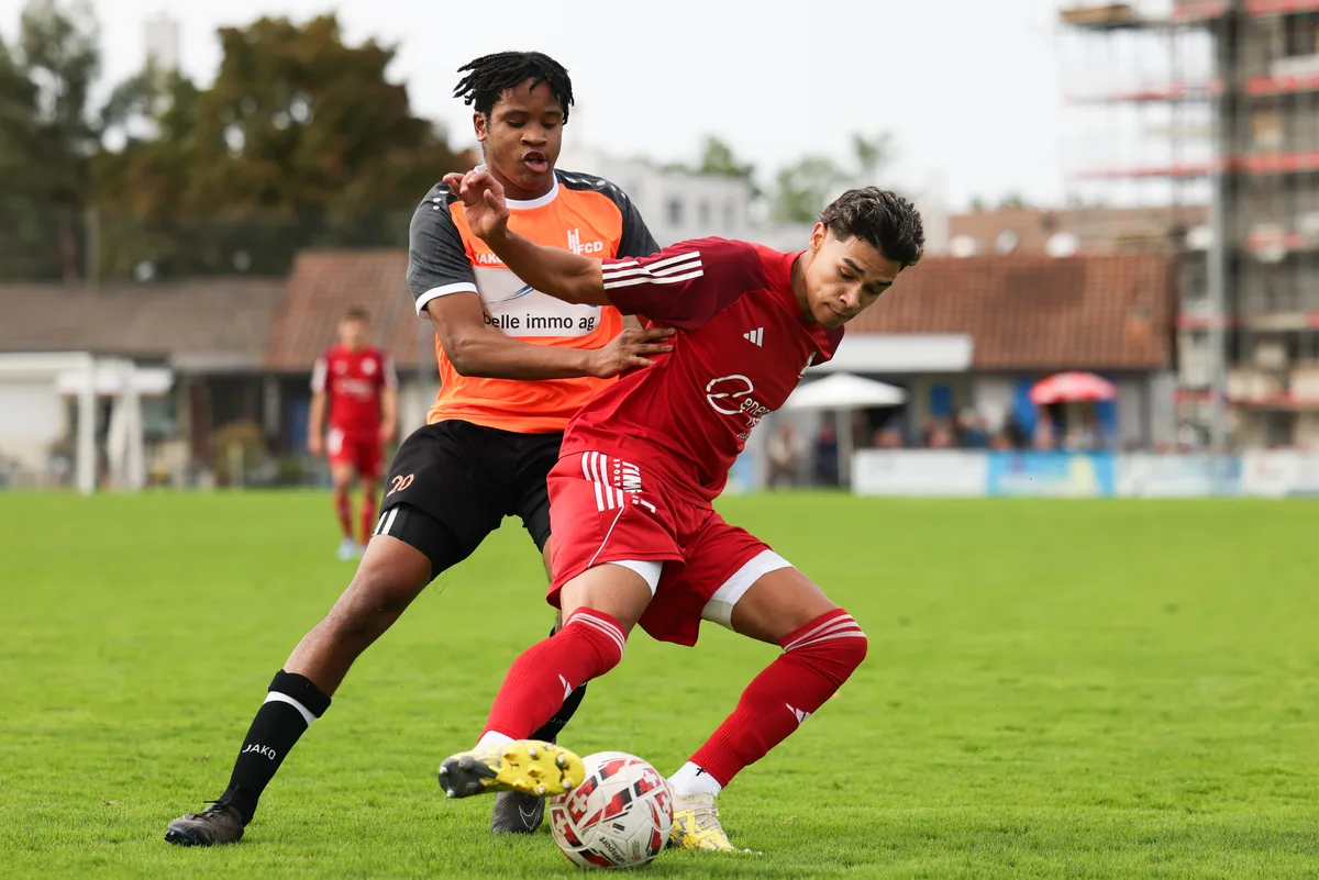 25063077-3 Fussball Dübendorf - Uster