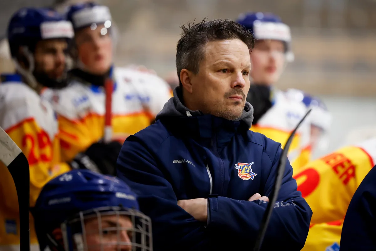 Dübendorf Trainer Reto Stirnimann