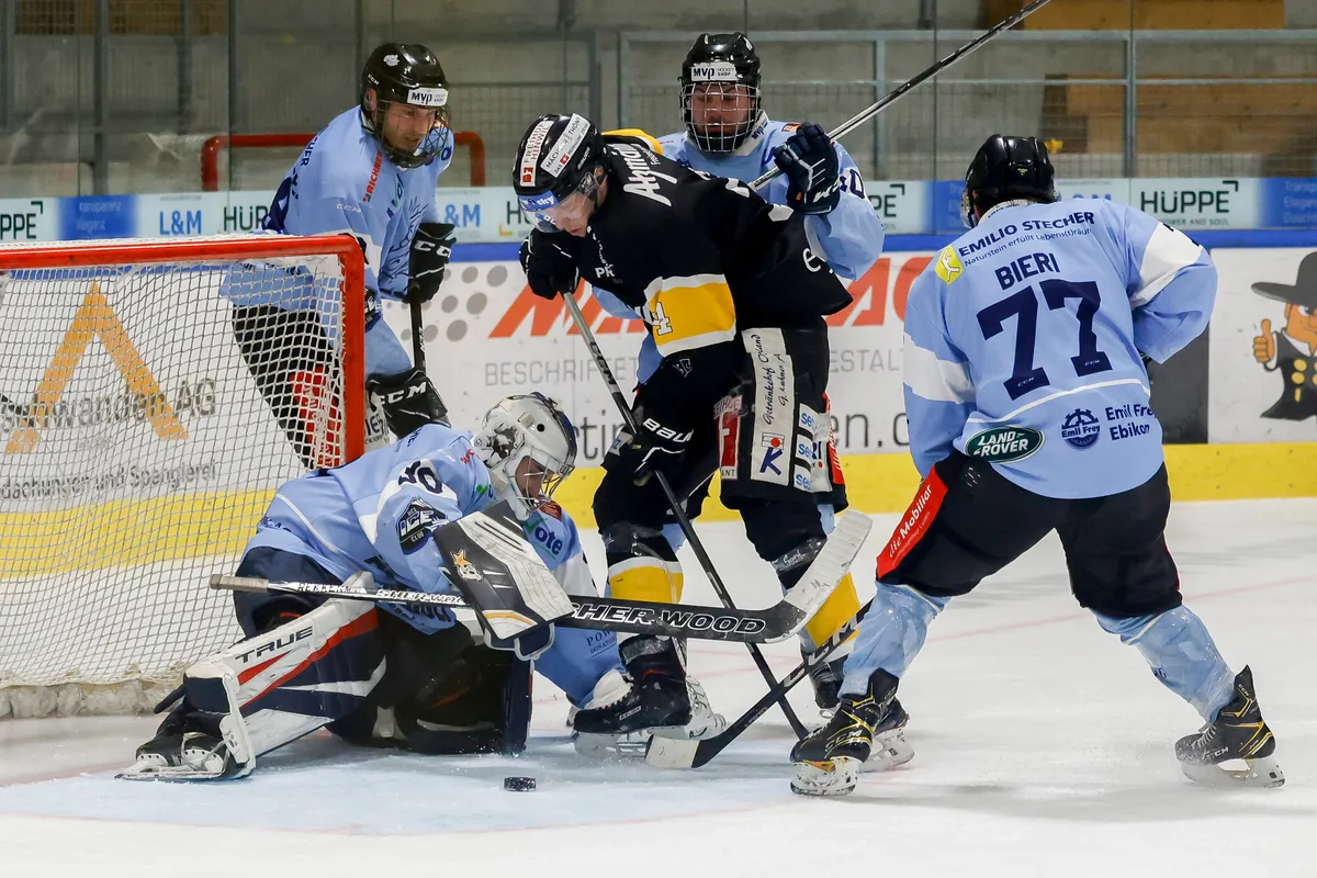Wetzikon Lars Mathis gegen Luzern Torwart Jannic Maltry