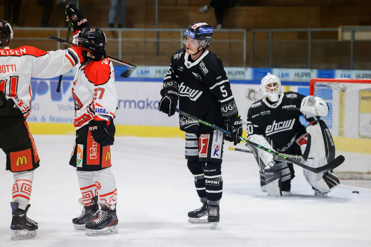 Wetzikon Gilles Buff reagiert nach dem 4:2 durch GDT.