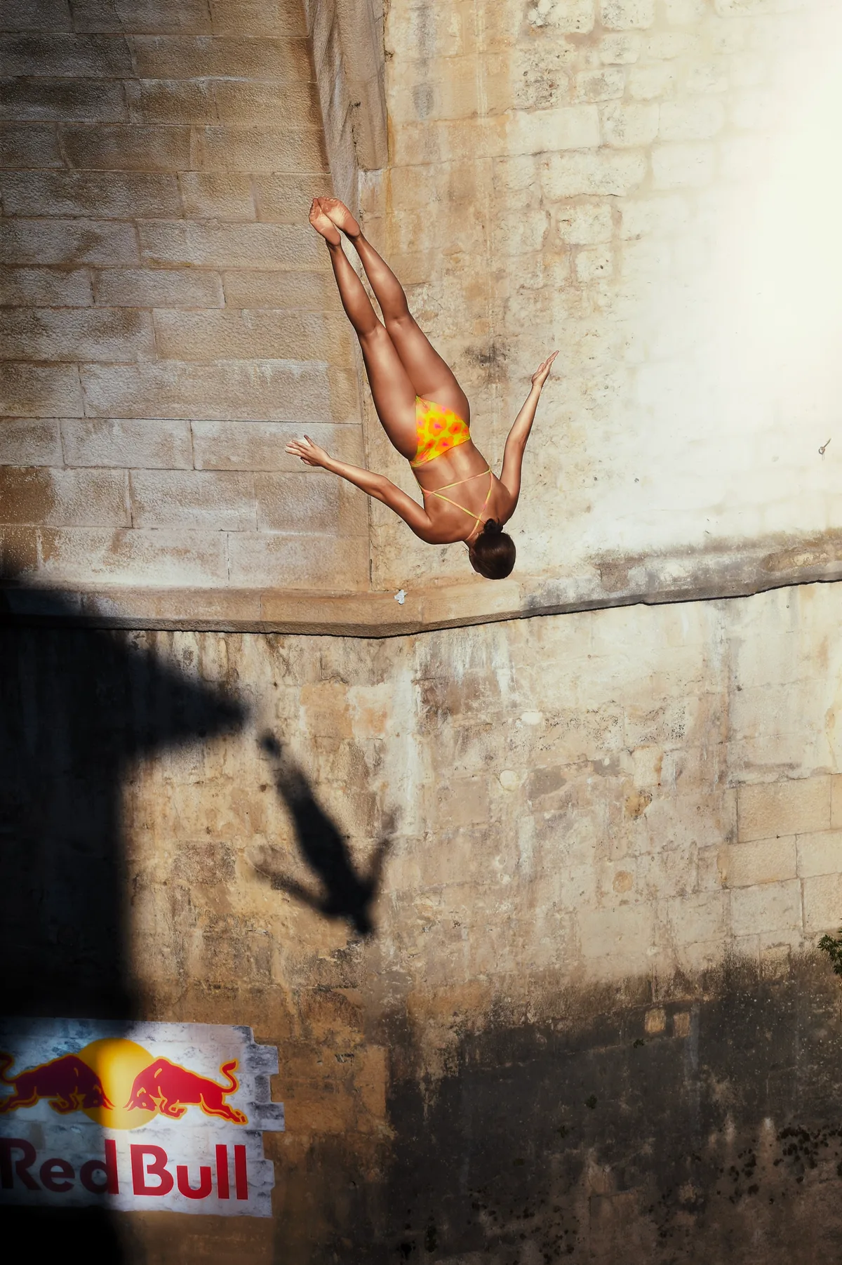 High Diving, Yara Schnyder