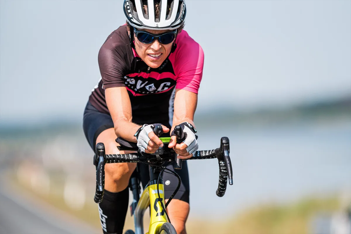 Isabelle Pulver packt zum dritten Mal das Race Across America an. Isabelle Pulver packt zum dritten Mal das Race Across America an.
