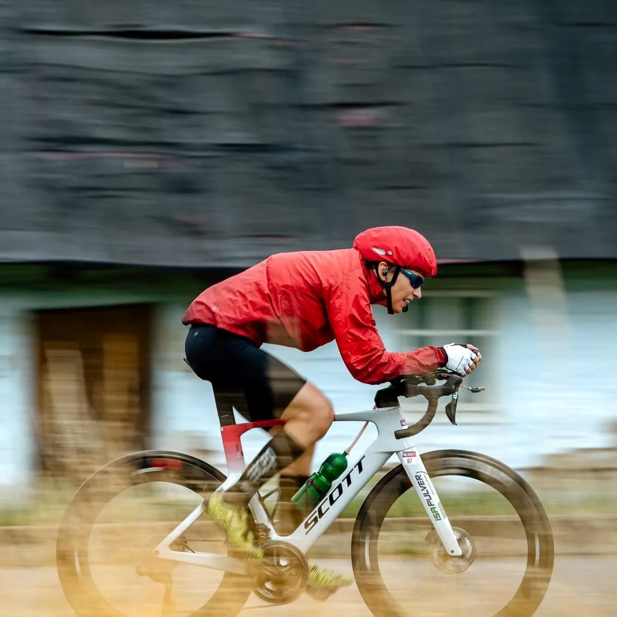 Ultradfahrerin Isabelle Pulver aus Wetzikon am Race Around Polen