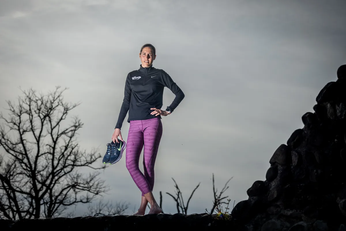 13114825-11 Fabienne Schlumpf im Training beim Pfäffikersee, Römerkastell.