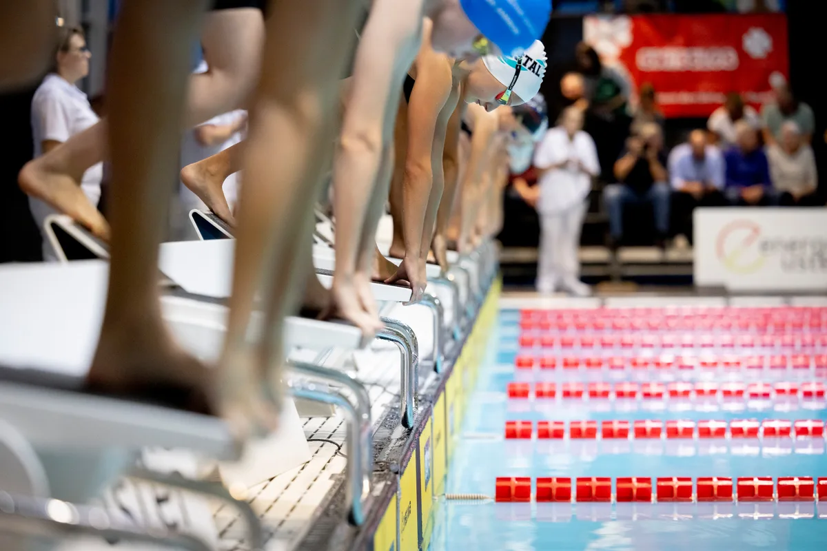 Kurzbahn Schweizermeisterschaft Schwimmen, Hallenbad Buchholz, Uster.