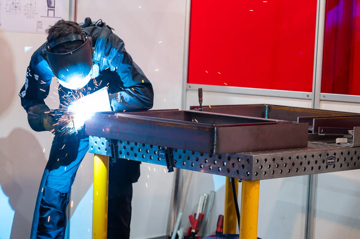 Für den Metallbau holte sich der Zürcher Tim Basler aus Esslingen Gold.