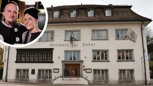 Ingo Gläser und Nadine Kahn wünschen sich, dass auch andere Betriebe mehr Chancen für Lernende ermöglichen. Ingo Gläser und Nadine Kahn wünschen sich, dass auch andere Betriebe mehr Chancen für Lernende ermöglichen.