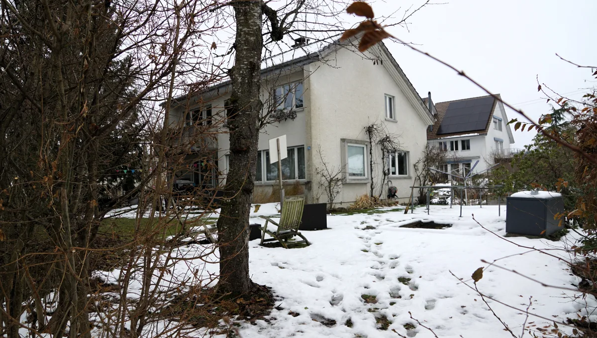Dieses Haus beim Schulhaus Schlatt gehört auch weiterhin der Schulgemeinde.