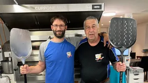 Gabriel Prandi (links) hat das Pizza-Handwerk von seinem Onkel Giuseppe Wagner gelernt. Gabriel Prandi (links) hat das Pizza-Handwerk von seinem Onkel Giuseppe Wagner gelernt.