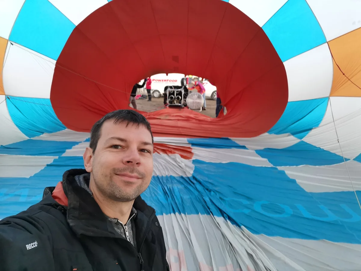 An der Schweizermeisterschaft landete Roman Hugi mit seinem Heissluftballon auf dem zweiten Platz.