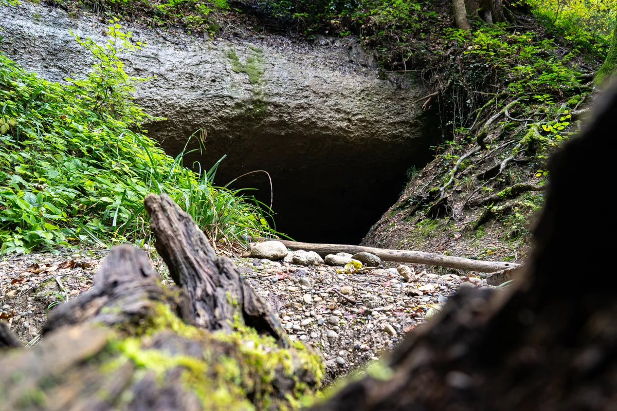 Besuch in der sagenumwobenen Höhle Hagheerenloch.