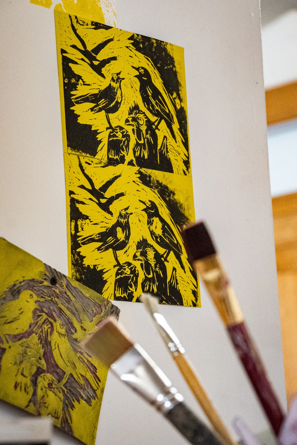 Tiere prägen die Arbeiten der Fachlehrerin. Künsterinnen im Atelier Werkhof in Schöntal.