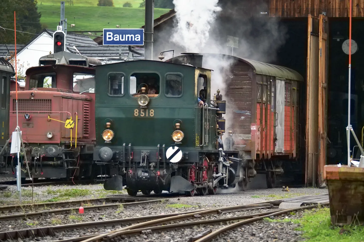 Eröffnung Eisenbahn-Museumswagen Bauma, ein Gemeinschaftswerk von DVZO und Awel.