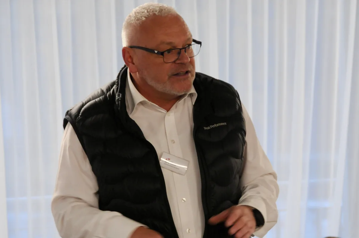 Man sieht den Gemeindepräsidenten von Turbenthal.