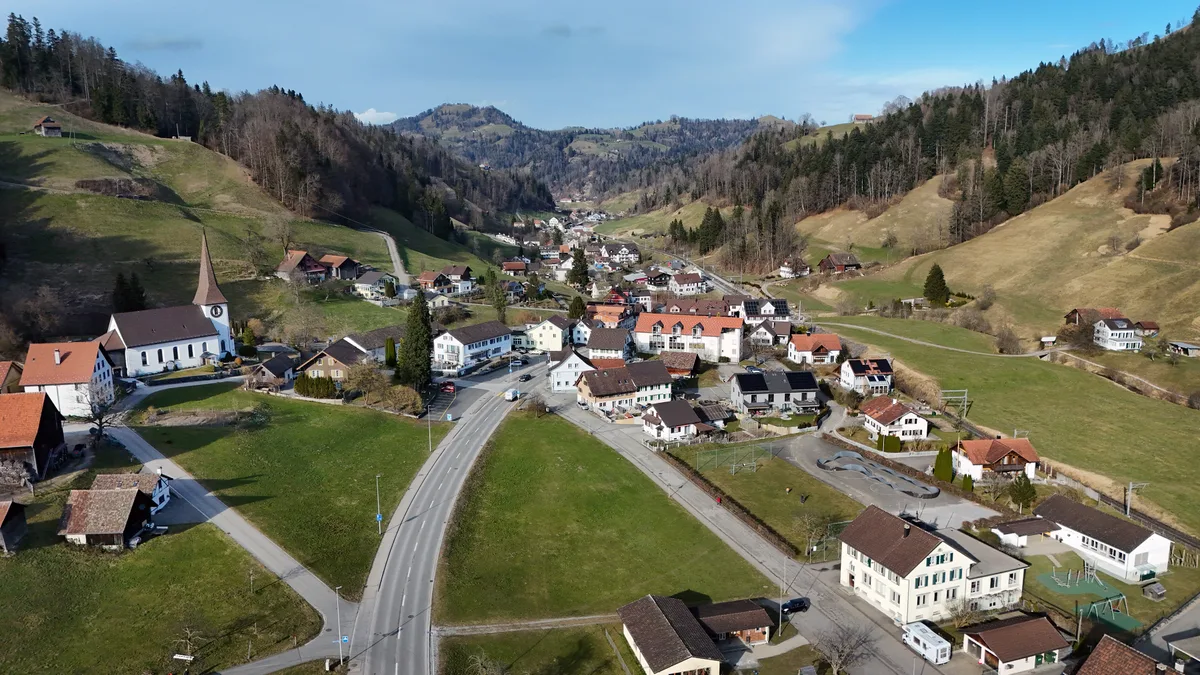 31177673-1 In der Gemeinde Fischenthal warten noch einige Investitionen darauf, ausgeführt zu werden. (Archiv)