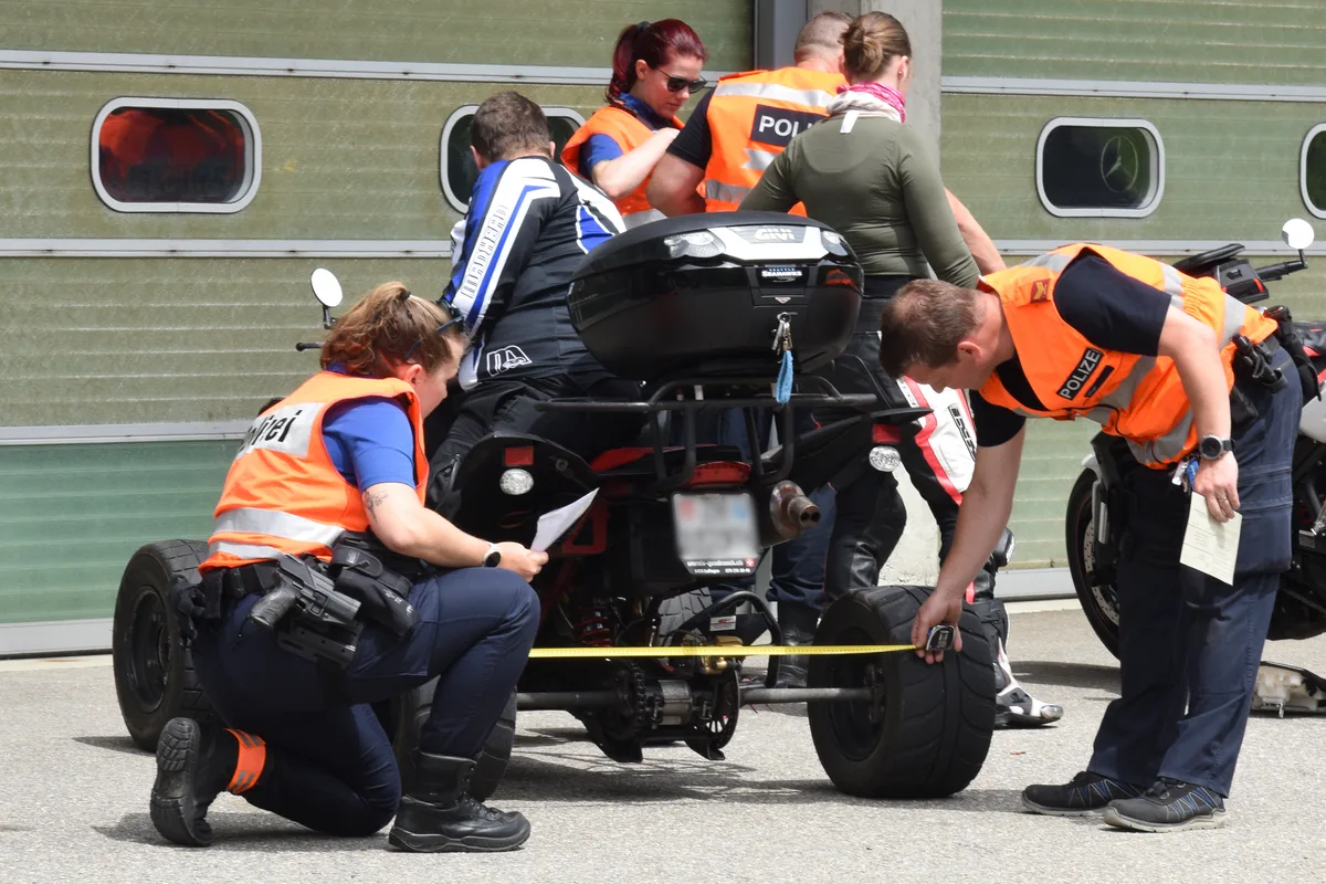 Auch Quads wurden kontrolliert. Ein Quad wird kontrolliert.