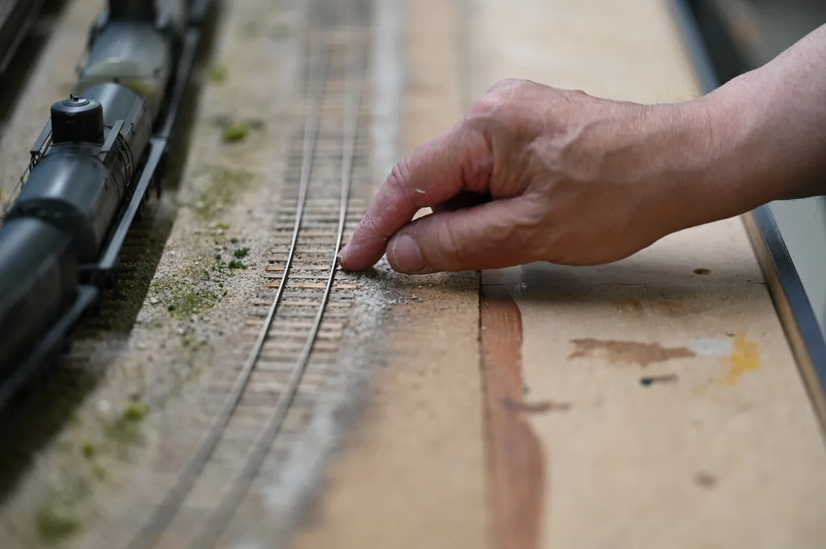 James Stapfer zeigt uns die On3-Modellanlage in Rikon.