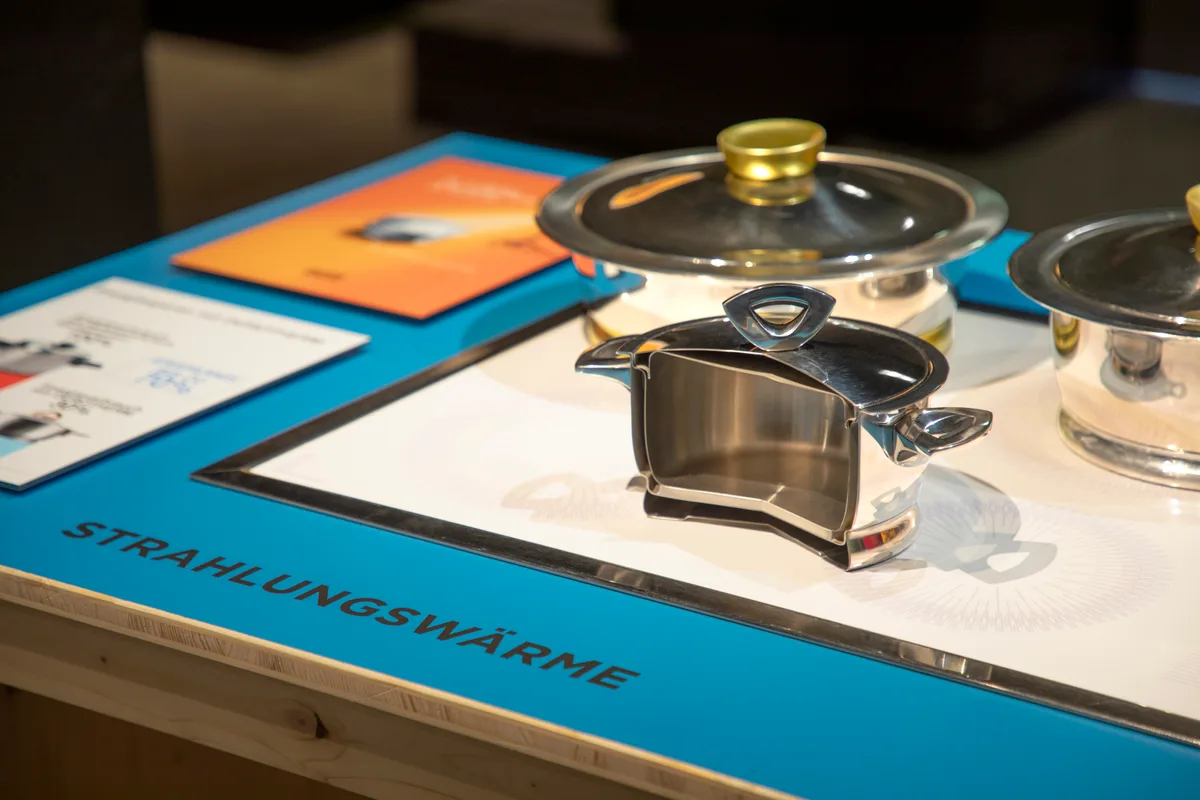 Bilder des neu eröffneten Kuhn-Rikon-Museums.