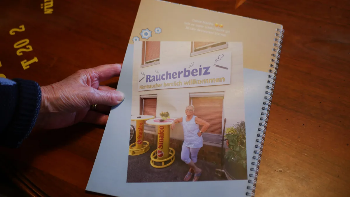 Erinnerungsfotos in Fotobuch.