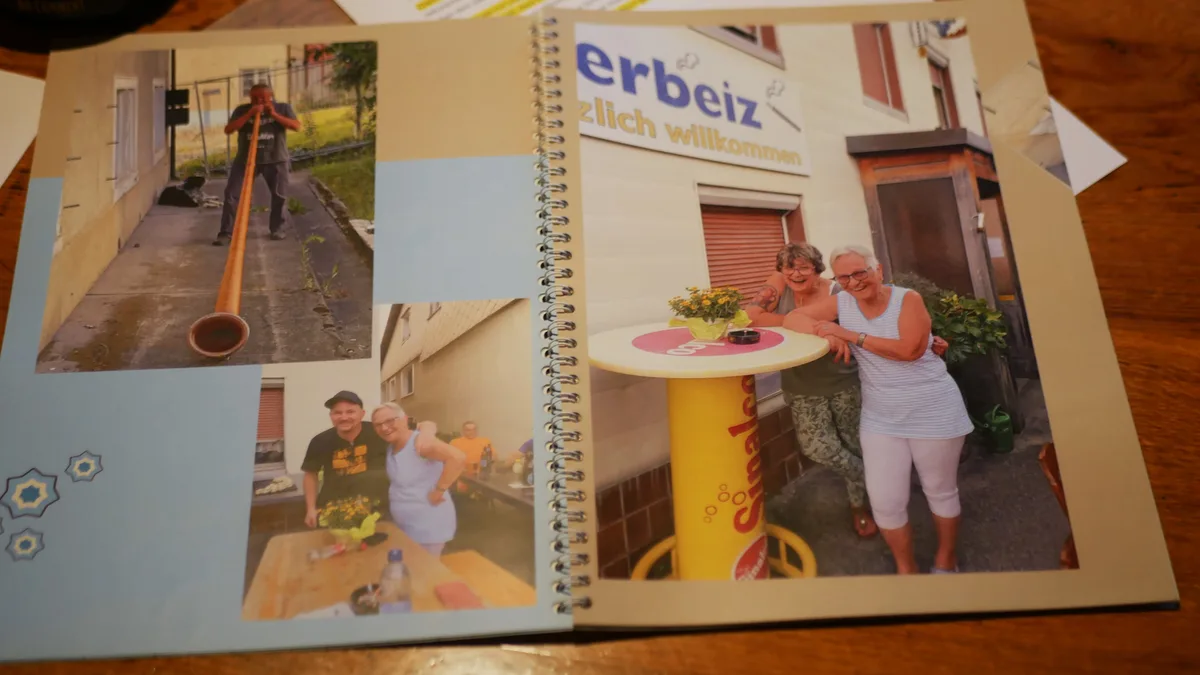 Erinnerungsfotos in Fotobuch.