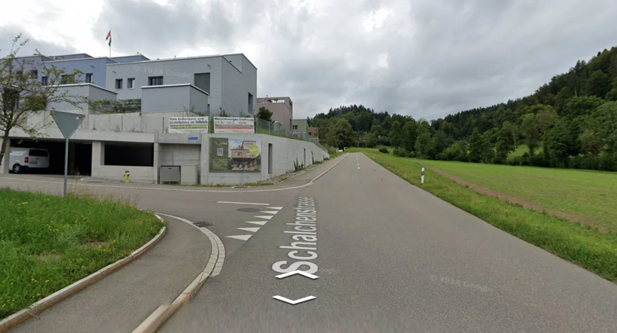 25550716-3 Die Schalchen- bzw. Dorfstrasse zwischen Wila und Schalchen wird am nächster Woche saniert.