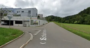 25550716-3 Die Schalchen- bzw. Dorfstrasse zwischen Wila und Schalchen wird am nächster Woche saniert.