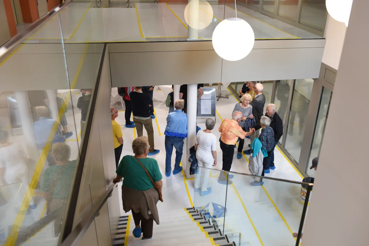 Zu sehen gab es den Eingangsbereich … Sicht in den Eingangsbereich.