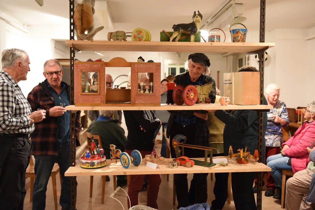 Vernissage im Ortsmuseum Fischenthal am 1. Nov 2024.