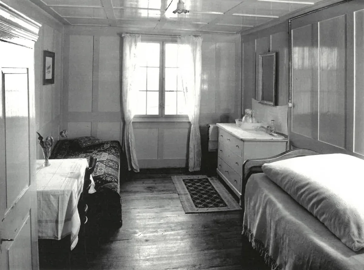 Erholung boten die liebevoll eingerichteten Zimmer. Früher waren die Zimmer im «Gyrenbad» so eingerichtet.