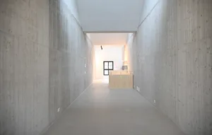 31529117-1 Blick in eines der Townhäuser, die über einen schmalen Grundriss und vier Etagen verfügen.