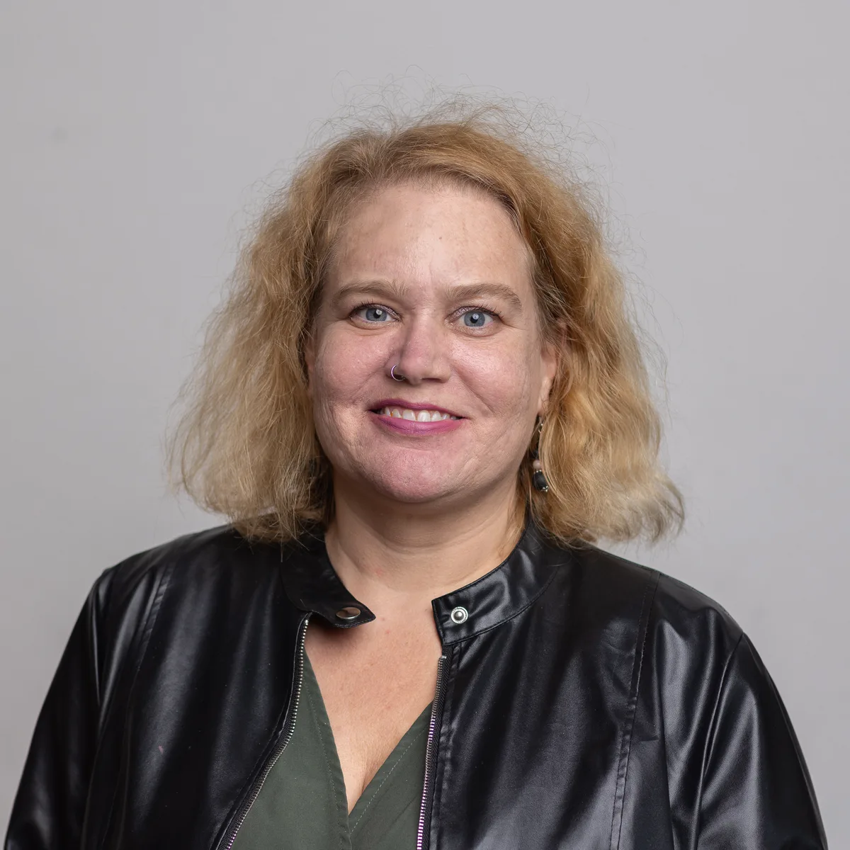 Porträt einer blonden Frau: Monika Di Benedetto.