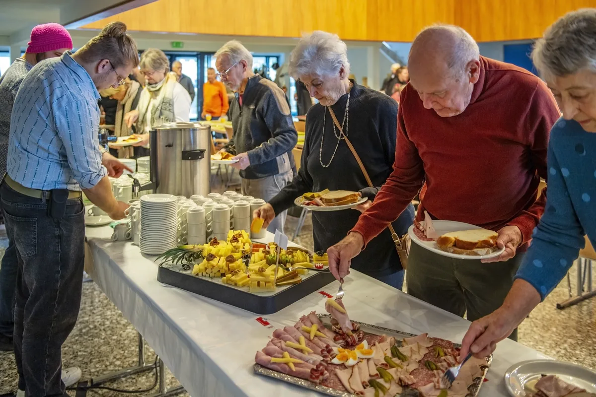 Gut 125 Besucher am Neujahrsempfang in Rikon.