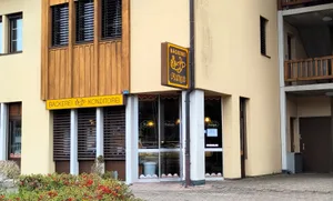 23744258-4 Die Bäckerei-Konditorei Rathgeb in Saland hat am Karsamstag zum letzten Mal geöffnet.