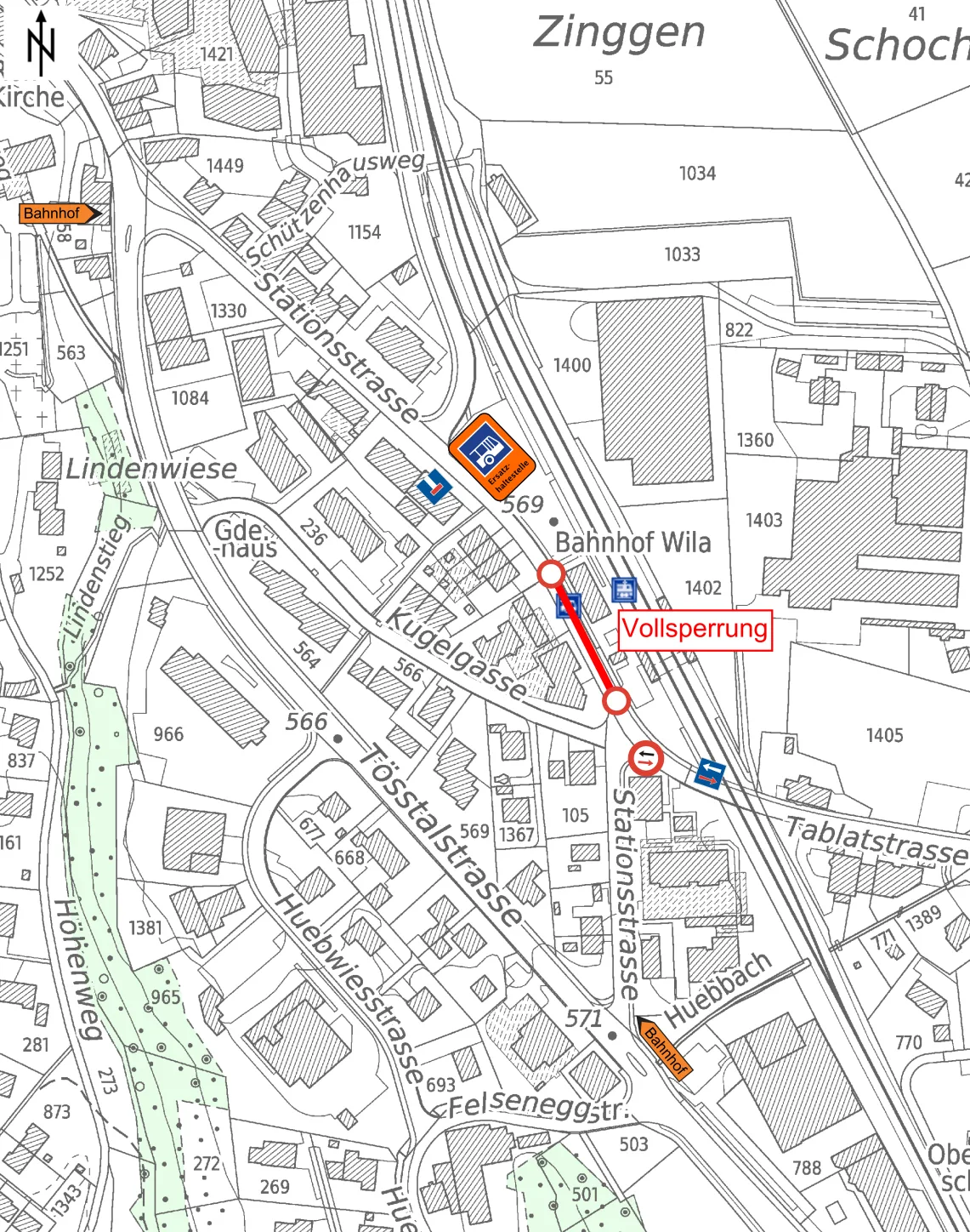 Wegen der Vollsperrung braucht es für den Bus eine Ersatzhaltestelle beim Bahnhofparkplatz. Beim Bahnübergang wird der Verkehr einspurig geführt. Man sieht einen Plan von Wila, beim Bahnhof ist die Vollsperrung eingezeichnet.