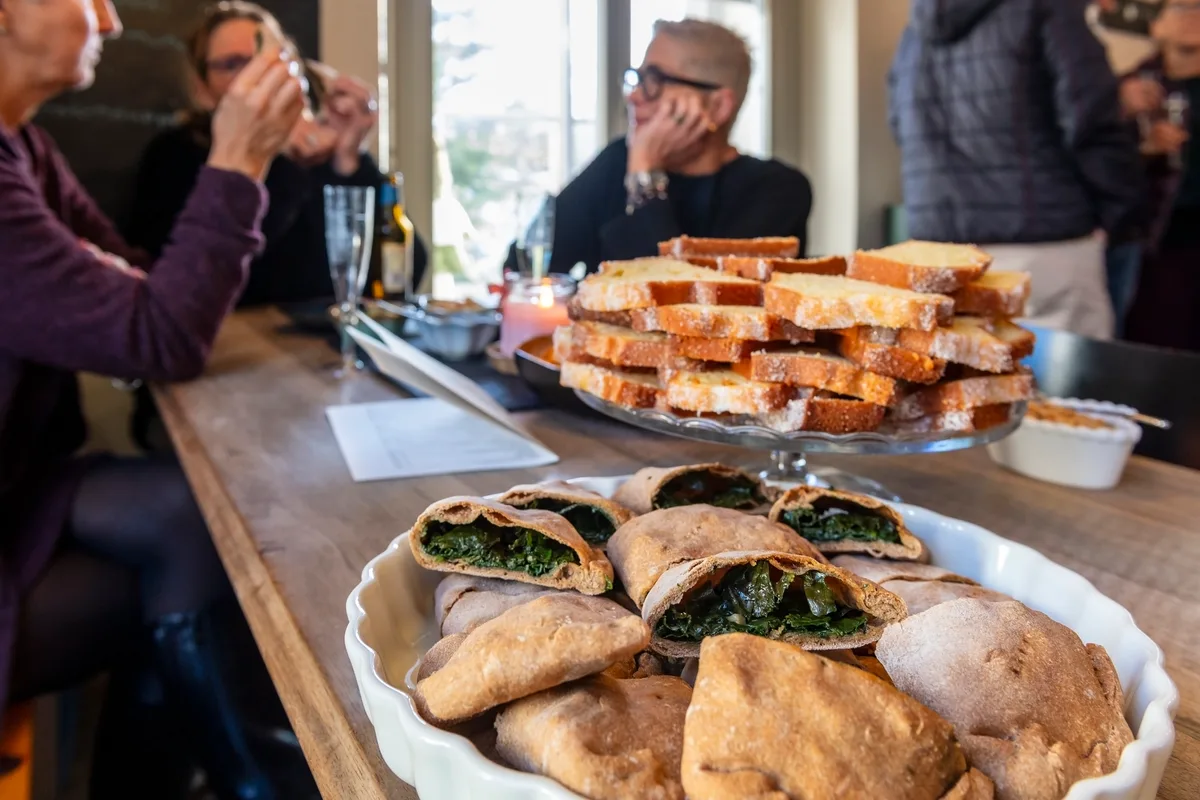 Am Samstag wurde das Sticki Kaffee unter neuer Leitung wieder eröffnet.