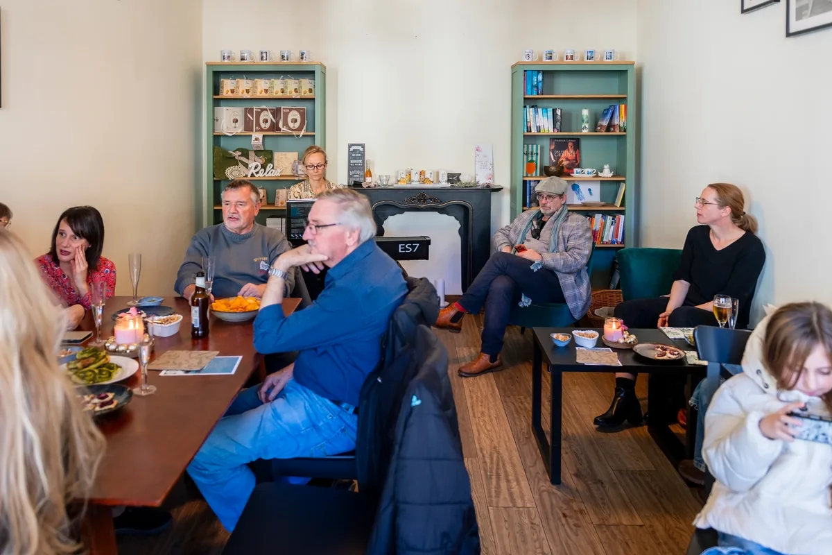 Am Samstag wurde das Sticki Kaffee unter neuer Leitung wieder eröffnet.