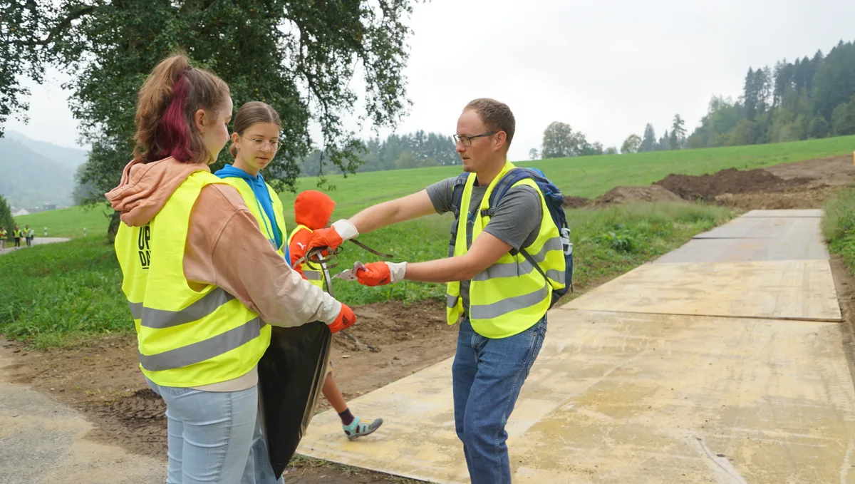 Clean-Up-Day 2023 der Primar-und Sekundarschule Wila, gemeinsam mit der Politischen Gemeinde und dem Naturschutzverein Turbenthal-Wila.
