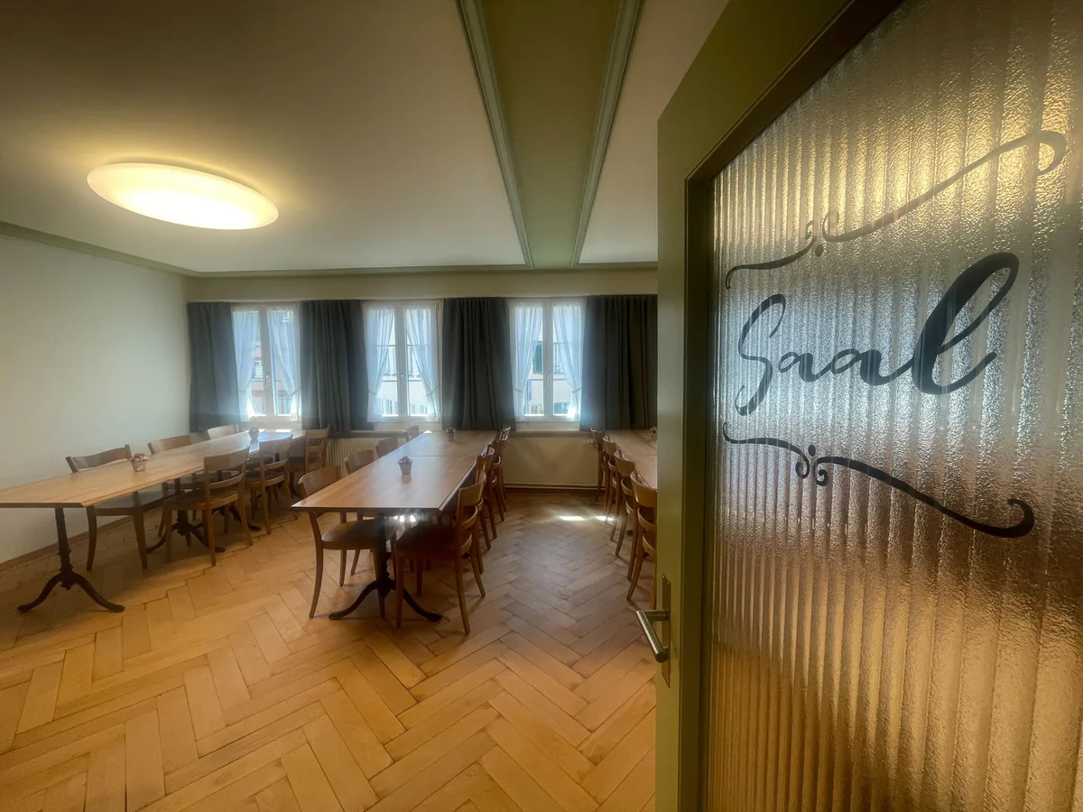 Im neuen Saal des «Friedens» können Veranstaltungen stattfinden, wie zum Beispiel Generalversammlungen von Vereinen. Blick in den Saal eines Restaurants.
