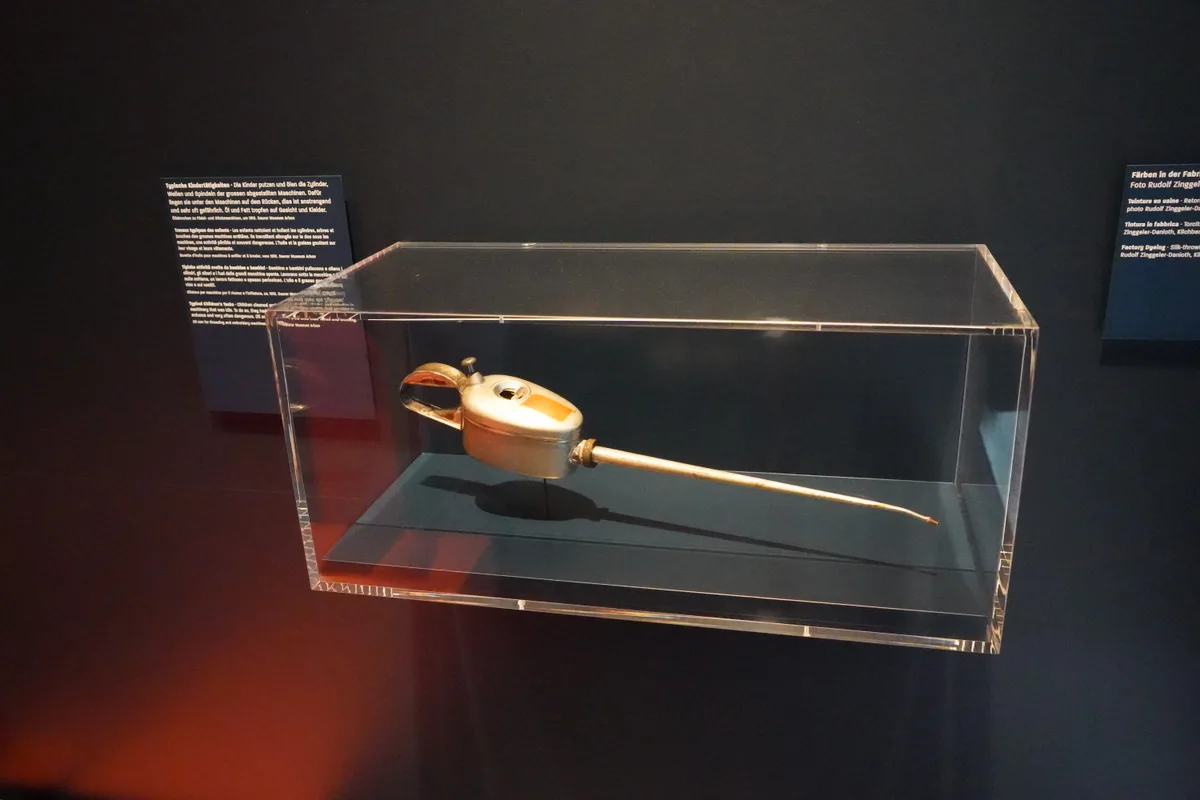 Eindrücke aus der Ausstellung «Aus der Not geboren. Arbeitende Kinder»