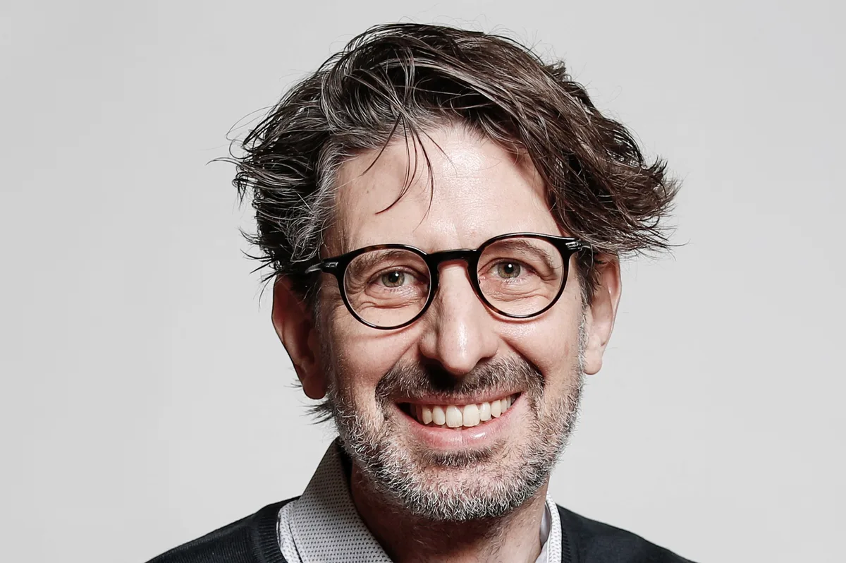 Michael Andor ist Facharzt für Rheumatologie und praktiziert in Uster. Michael Andor ist Facharzt für Rheumatologie und praktiziert in Uster.