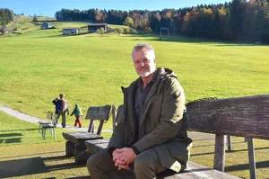 Möchte, dass der Campingplatz am Atzmännig bleibt: Geschäftsführer Roger Meier wehrt sich gegen den Räumungsbeschluss. Möchte, dass der Campingplatz am Atzmännig bleibt: Geschäftsführer Roger Meier wehrt sich gegen den Räumungsbeschluss.