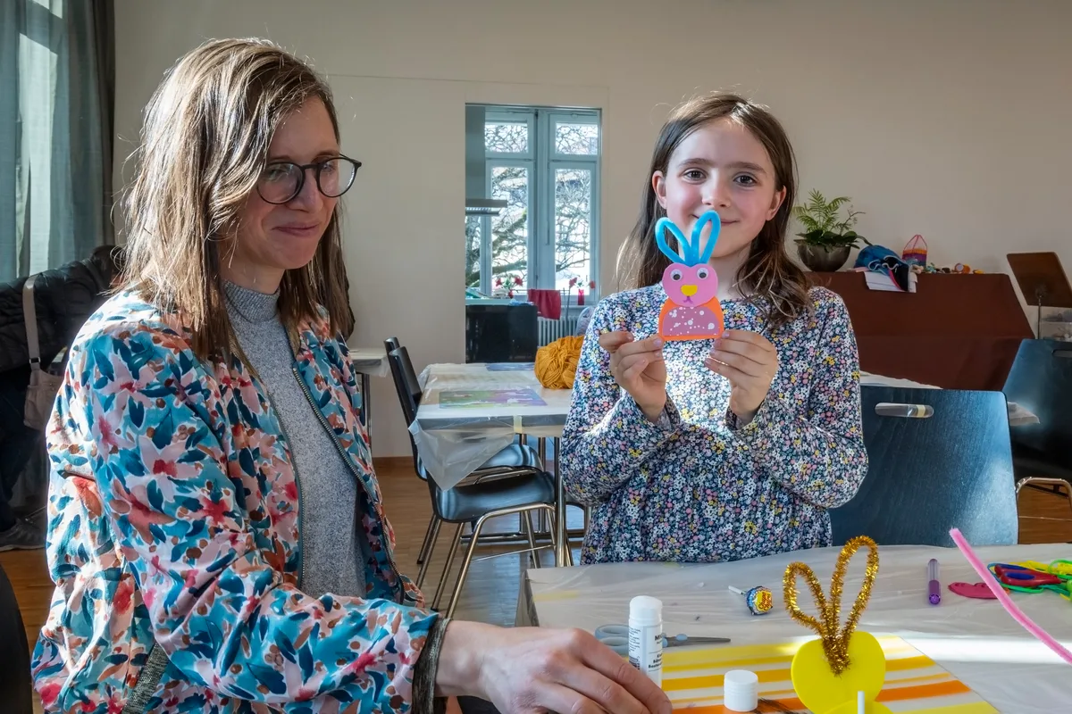 Bei prächtigem Wetter und vor prächtiger Kulisse fand der Ostermarkt und die Ostereierausstellung in Greifensee statt.