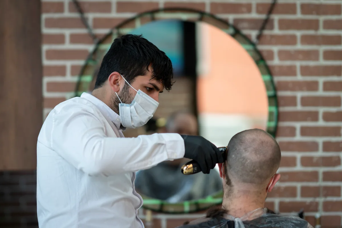 bro im Selbstversuch beim Cousins Barber in Uster. 