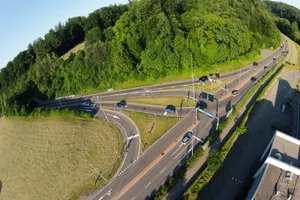 Oberlandautobahn (Bezholzkreisel und Uster) Oberlandautobahn (Bezholzkreisel und Uster)
