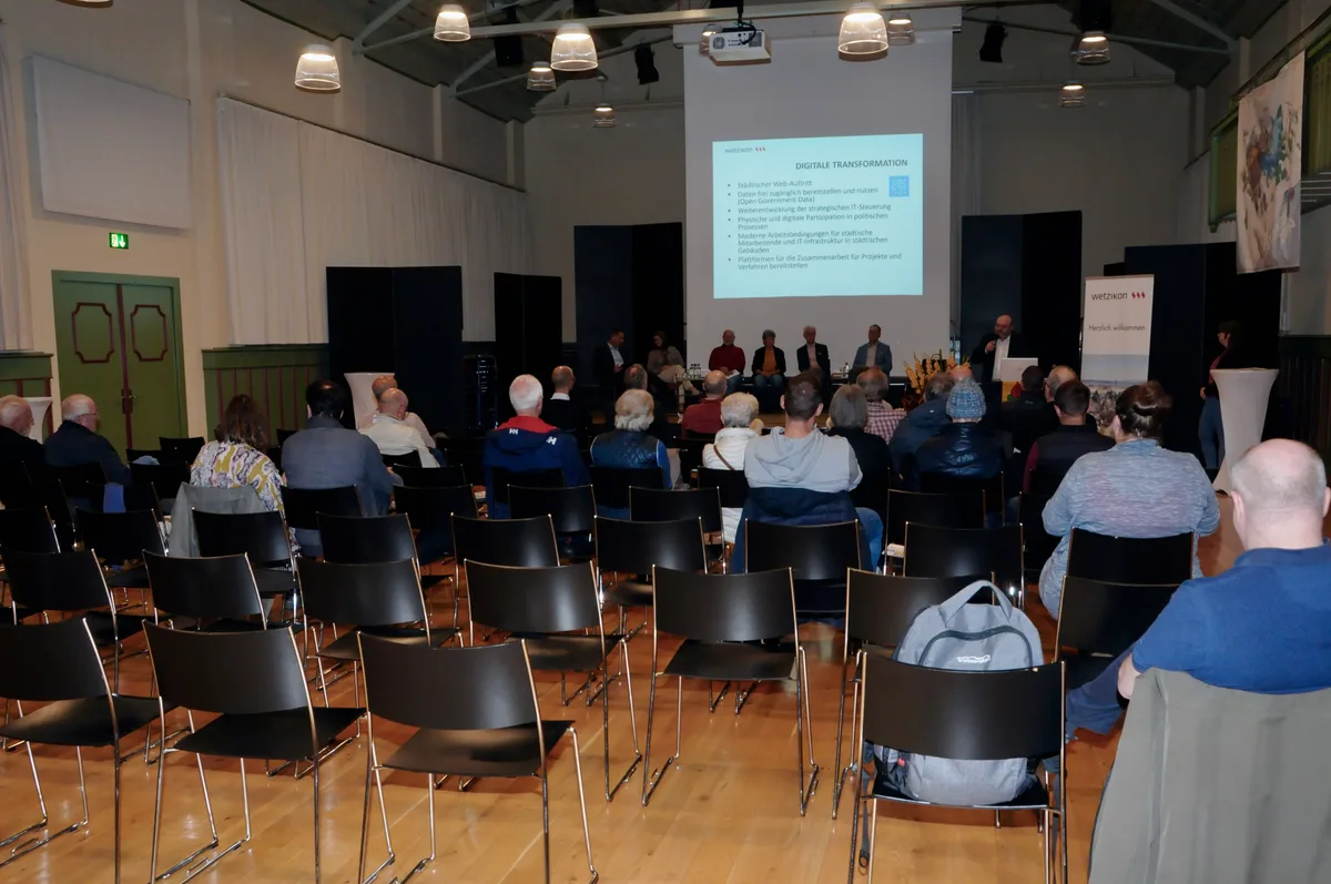 Das Interesse der Bevölkerung an dieser neuen Partizipations-Möglichkeit hielt sich noch in Grenzen.