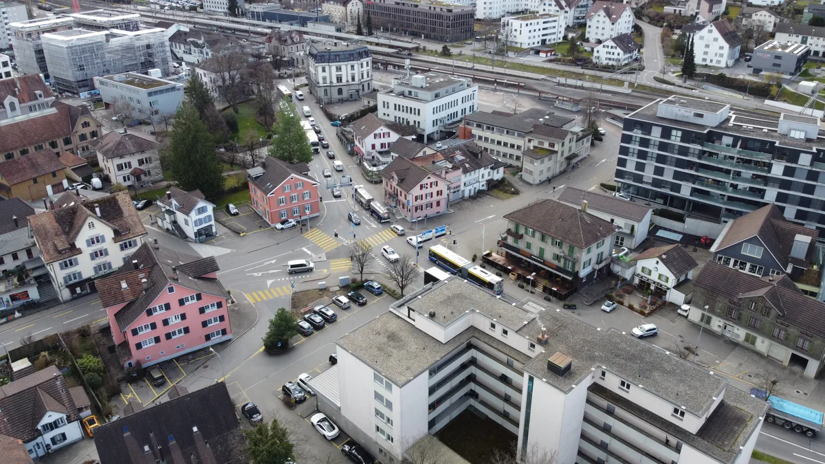 Luftaufnahmen Bahnhof Wetzikon