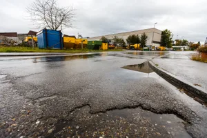 31550267-2 Kreuzung Industriestrasse Riedstrasse