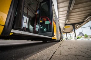 Entwicklung Bushof und Unterführungen Bahnhof Pfäffikon: Lukas Steudler, Bauvorstand (jung) und René Iten, Leiter Bauamt (alt) Entwicklung Bushof und Unterführungen Bahnhof Pfäffikon: Lukas Steudler, Bauvorstand (jung) und René Iten, Leiter Bauamt (alt)