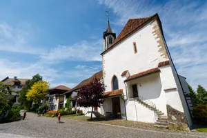 Kirche & Gemeindehaus Kirche & Gemeindehaus
